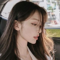 ณิชา(เเฝดพี่)