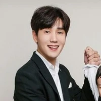 ทิน(พ่อพระเอก)