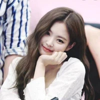 Jennie kim ( Jennie)