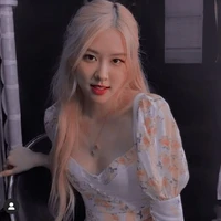 róse(jungkook mom)