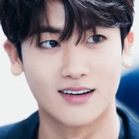 hyung sik( tae elder brother)