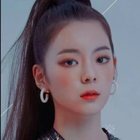 Lia(teman Yeji