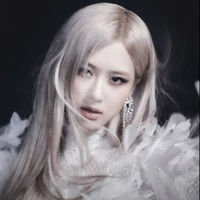 ROSÉ
