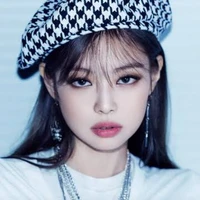 JENNIE