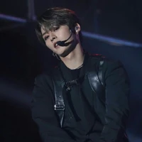 Lee know/ Minho