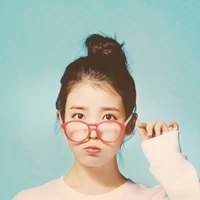 หนูริน(นางเอก)