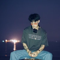 ออกัส​