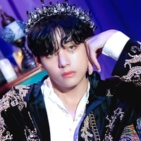 KIM TAEHYUNG(V O TAE)