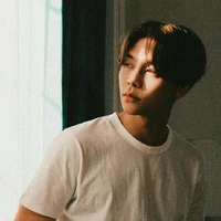 Casey Ganendra Carles¹