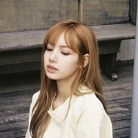 Liora Vien C