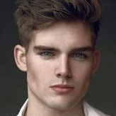 Diego Fernández (padre de A y L)