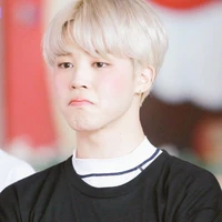MIN JIMIN (EOMMA FELIX)
