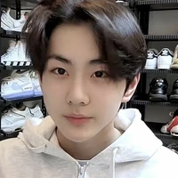 Min Rowoon(Fl Bro)