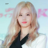 Sana Minatozaki