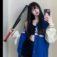 บิว(พี่สาวนายเอก+แฝดพี่)