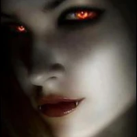 RAVENA(vampira de jade)