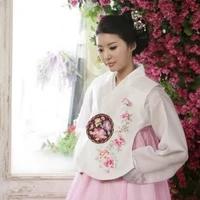 lady song(personal maid of queen)