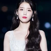IU