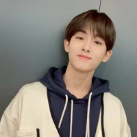 Lee Winwin / Winnie