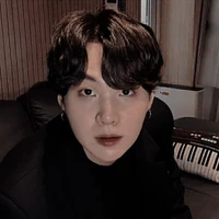 Yoongi / 민윤기