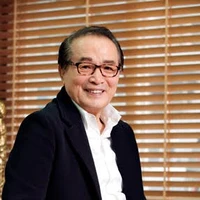 Mr Kim
