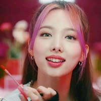 Nayeon