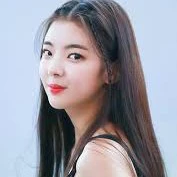 พลอย(เพื่อนนางเอก)