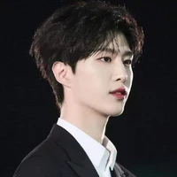 ธี👑