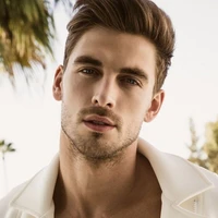 Henry Rivera /Christopher