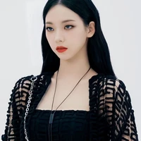Lestari Agatha (anak pungut)