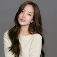 •Mami• Aletha Kirana