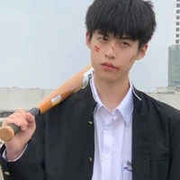 บาส(น้องพระเอก)(พระรอง1)