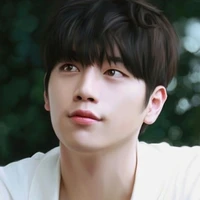 เฟิร์ส​