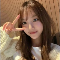 AOI PUTRI LYNN