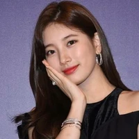 Suzy Manoban(Mama)