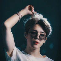 อามิก