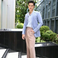 เวียร์(พ่อพระเอก)
