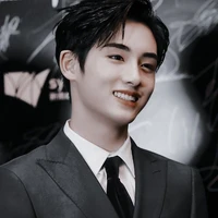 𝐊𝐞𝐯𝐢𝐧 𝐖𝐢𝐧𝐧𝐲 𝐗