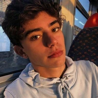 andres(hermanastro)