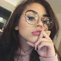 Claudia(amiga)