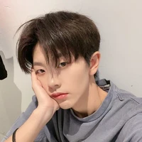 ซี [พระเอก]
