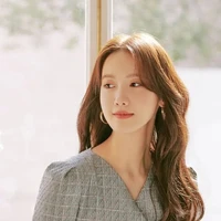 Na Yoona • Nenek