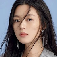 Sytela ( Kakak Angkat Ana/ Kayra)