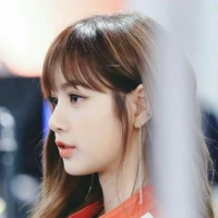 ALEXSA QUEEN MEGANTARA