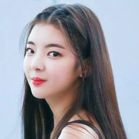 อาย(พี่สาวเเบงค์