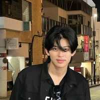 Pond Naravit Lertratkosum