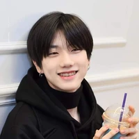 ธันวา เพื่อนพระเอก