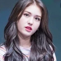 Jeon somi