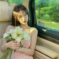 เยลลี่//นางเอก