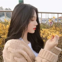 นาเดีย(นางเอก)